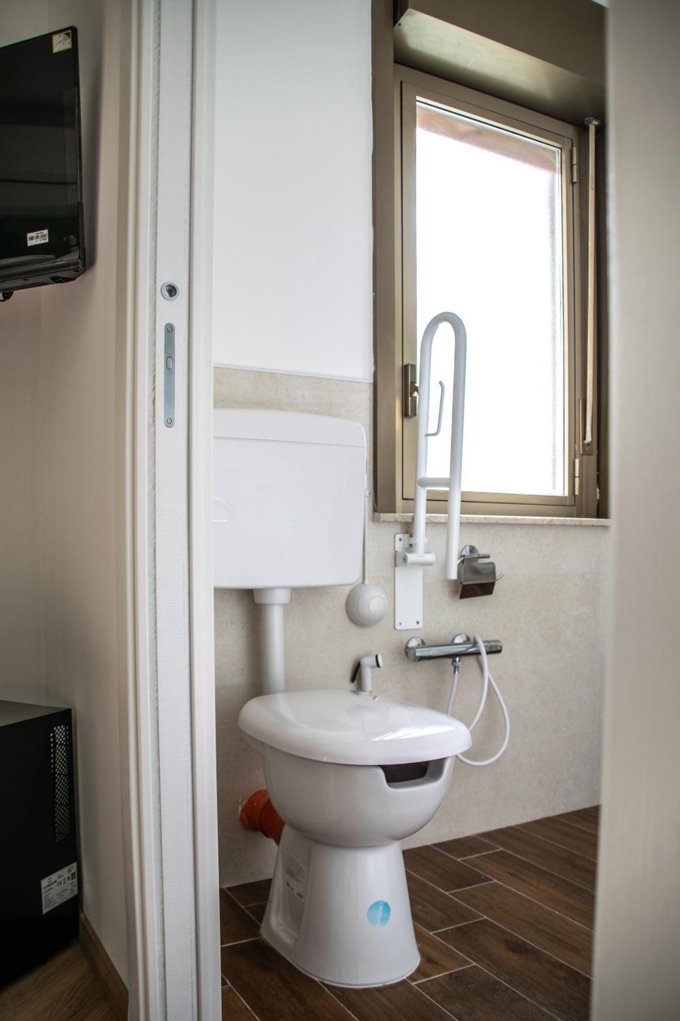 Politeama Crystal Rooms Palermo Ngoại thất bức ảnh