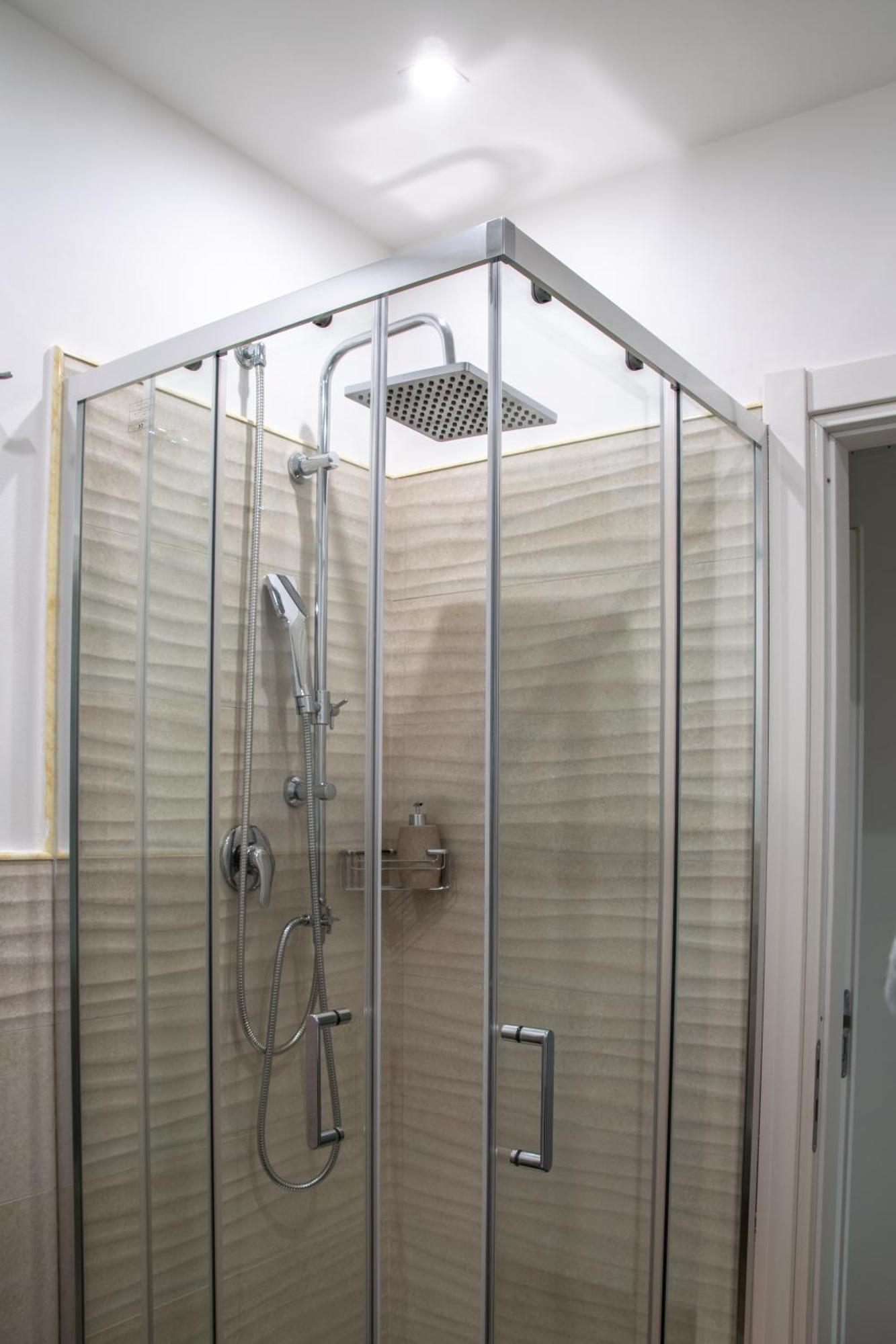 Politeama Crystal Rooms Palermo Ngoại thất bức ảnh