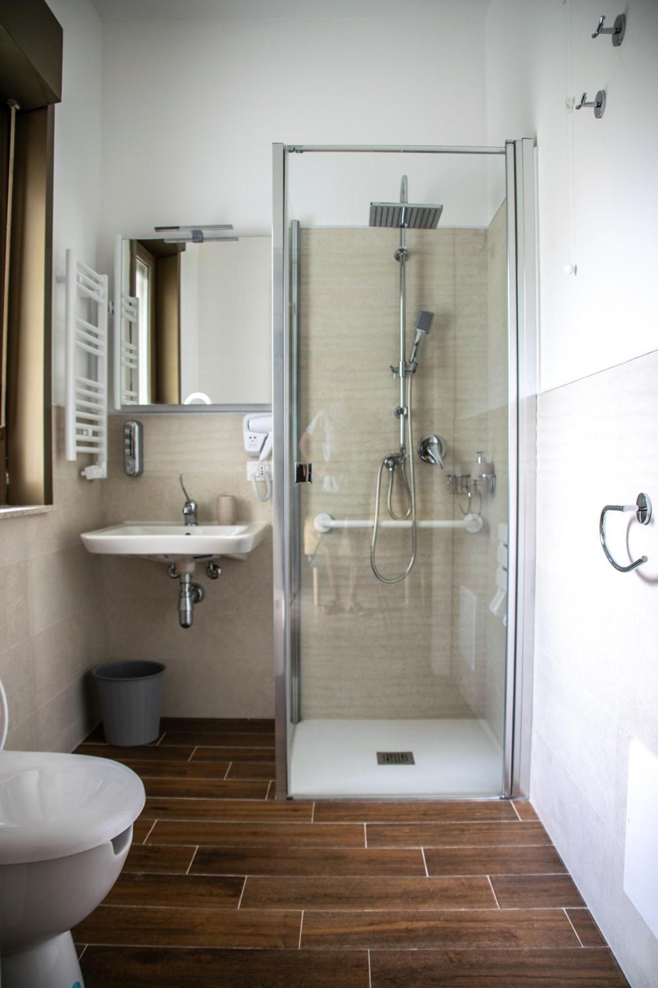 Politeama Crystal Rooms Palermo Ngoại thất bức ảnh