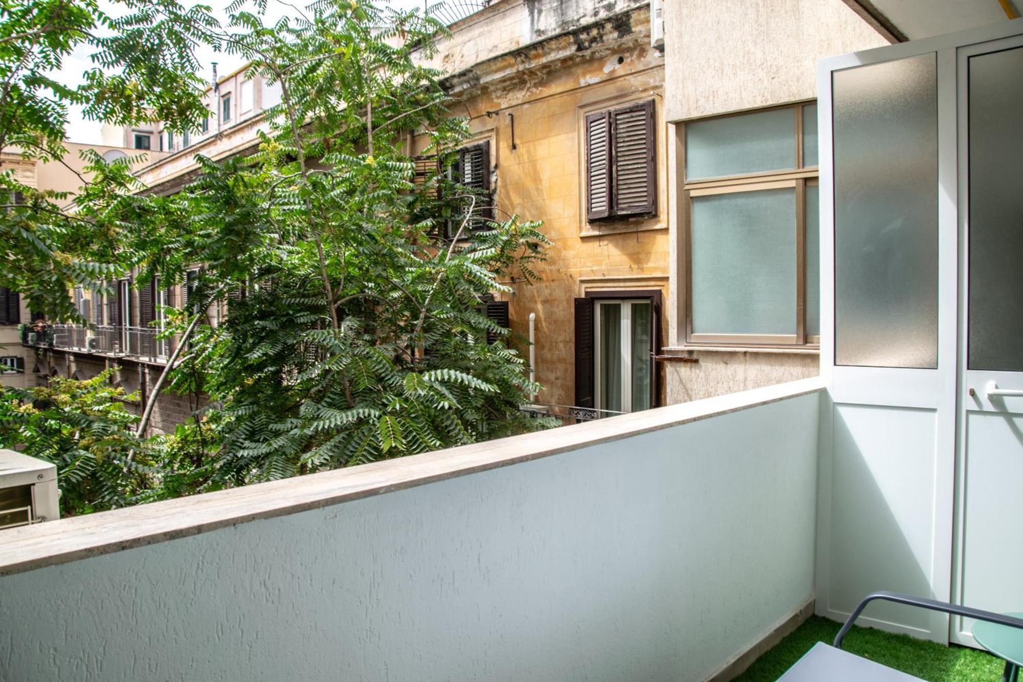 Politeama Crystal Rooms Palermo Ngoại thất bức ảnh